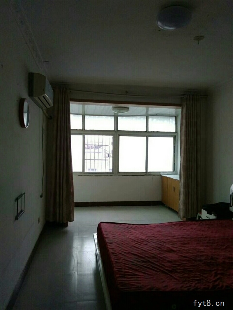 凯悦小区3室2厅1卫833元/月